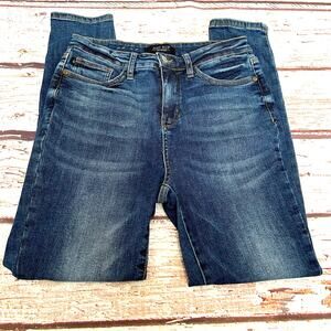 JUDY BLUE Skinny Fit Mid Rise Jeans Womens Sz 9 / 29 Blue Stretch Denim